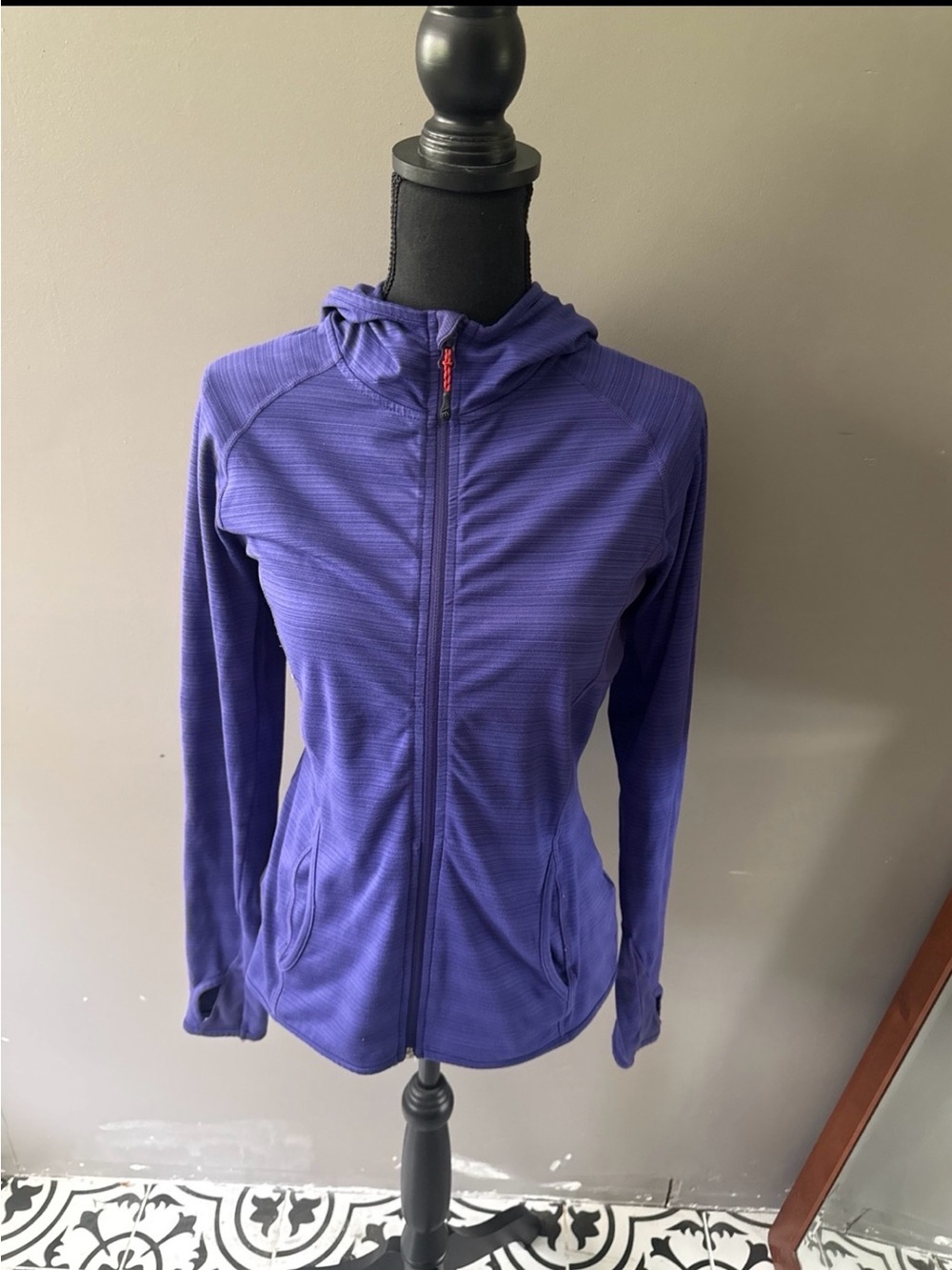 Mondetta Women's Hooded Zip Jacket in Rich Violet